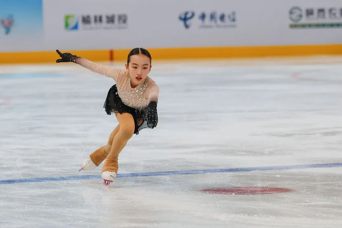 开云官网-省一冬会“榆能集团杯”（青少年组）花样滑冰比赛收官|冬奥会|自由滑|陕西省|李杰|短节目_新浪新闻
