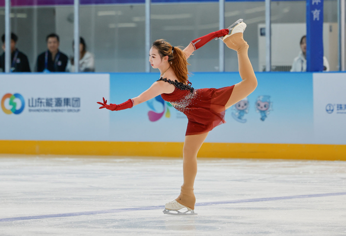 开云官网-省一冬会“榆能集团杯”（青少年组）花样滑冰比赛收官|冬奥会|自由滑|陕西省|李杰|短节目_新浪新闻