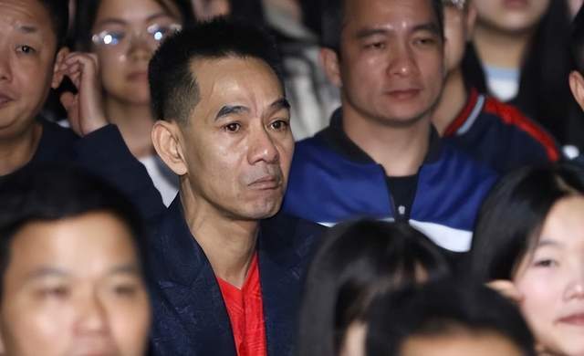 开云大陆-早日康复！越南队后卫韧带撕裂将伤停9个月：他父亲整夜难眠！