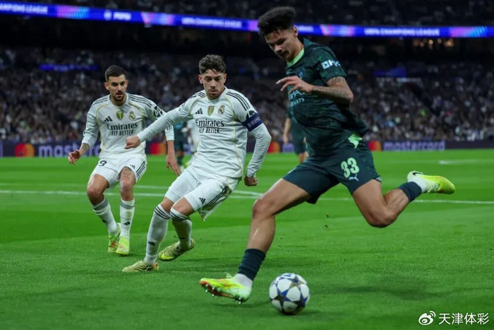 开云大陆-【三英战群豪】传足特色奖期第26049期聚焦欧冠淘汰赛|切尔西|勒沃库森|阿森纳|欧冠赛场|博德闪耀_新浪体育_新浪新闻