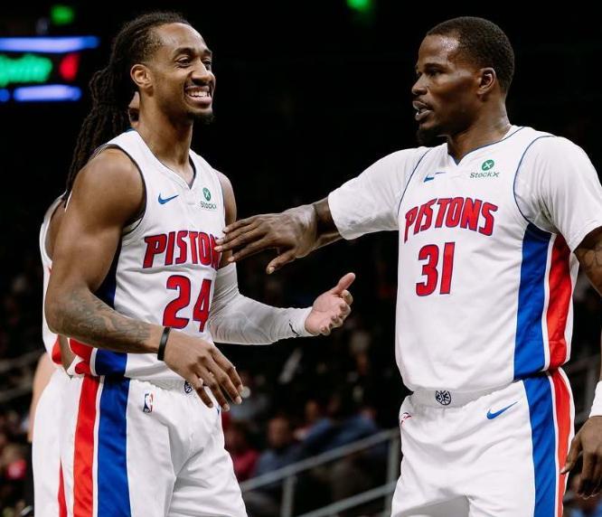 开云平台-坎宁安29+7+11杜伦两双，班凯罗尴尬准三双，活塞逆转魔术夺3连胜