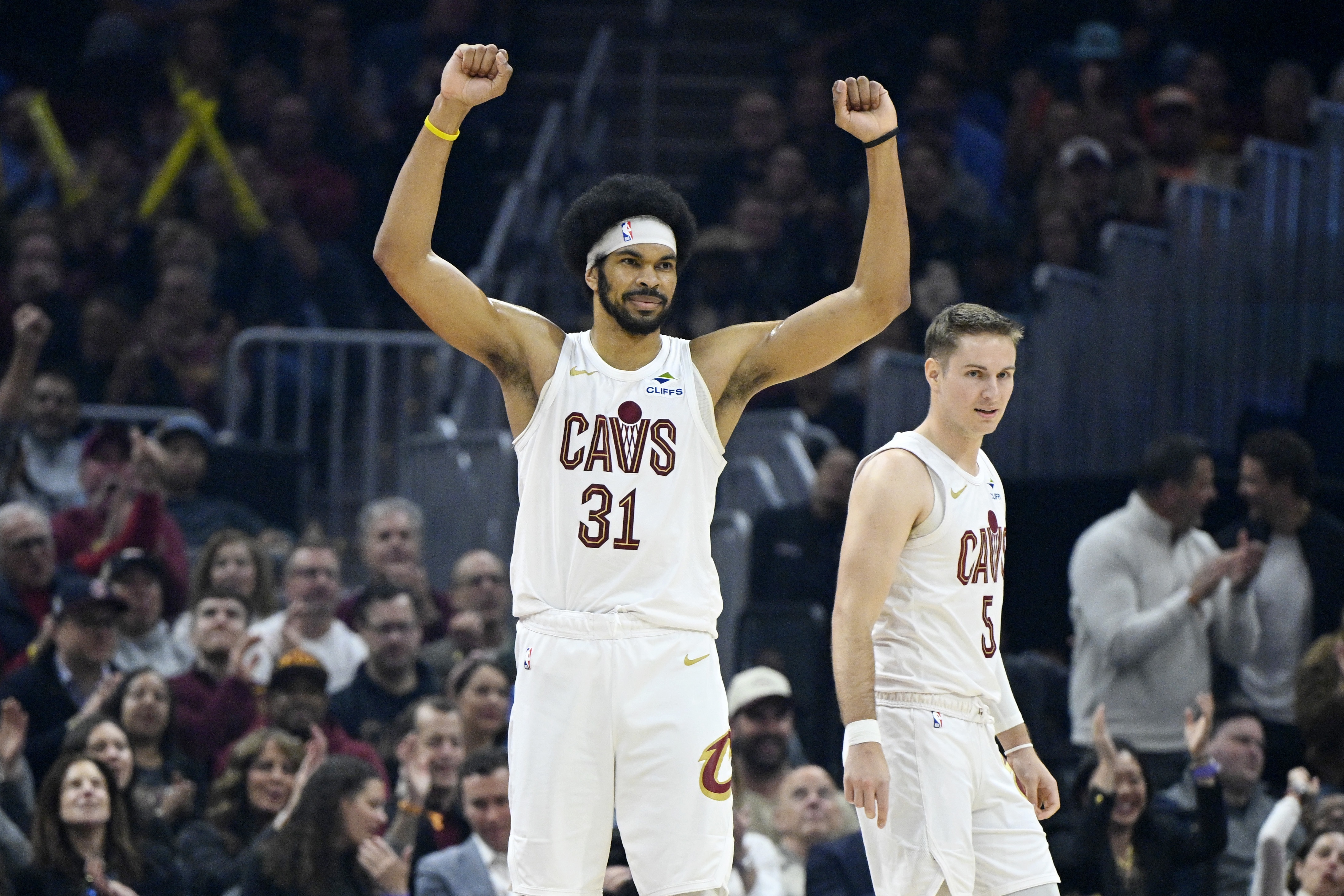 开云官网-高管&amp;球探的季后赛观察：湖人给火箭送人头 哈登防守不如梅里尔